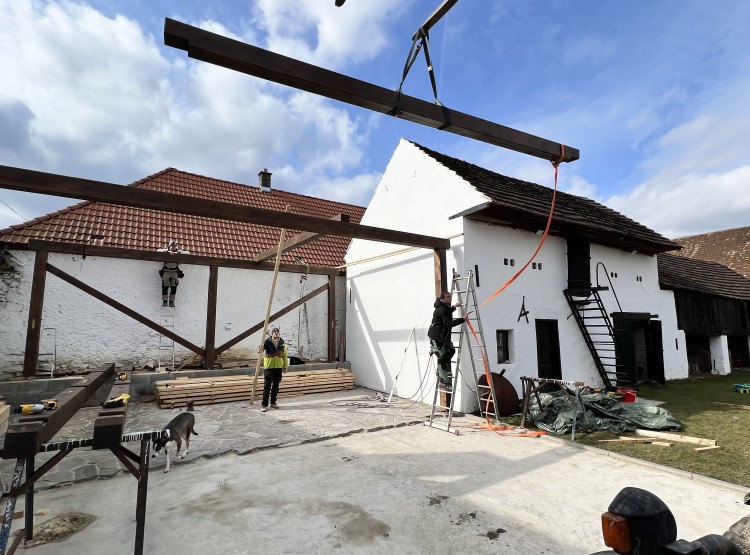 Pergola na statku Babice